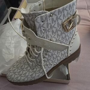 MICHAEL Michael Kors Cream and White Combat Boots